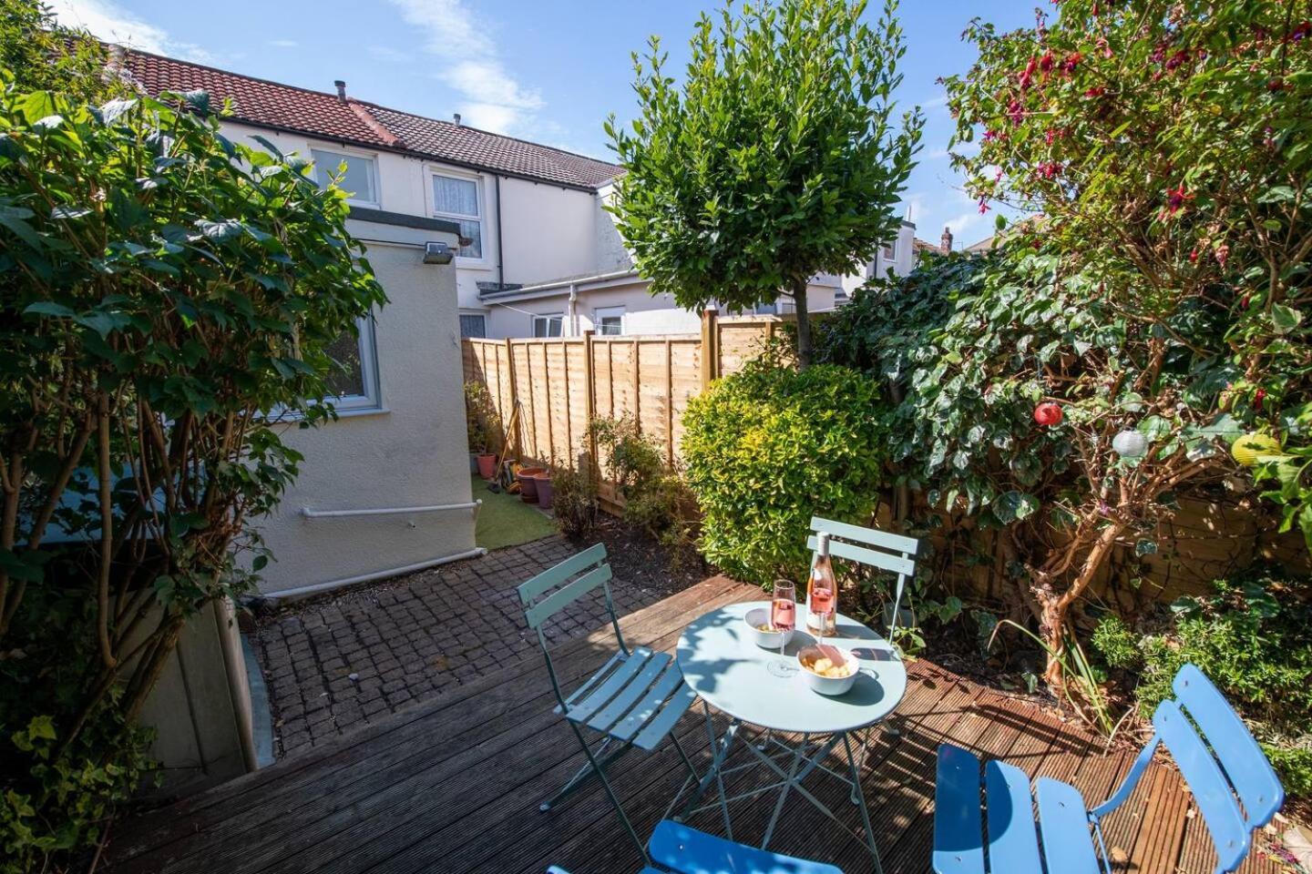 Tranquility Nook Villa Portsmouth Bagian luar foto