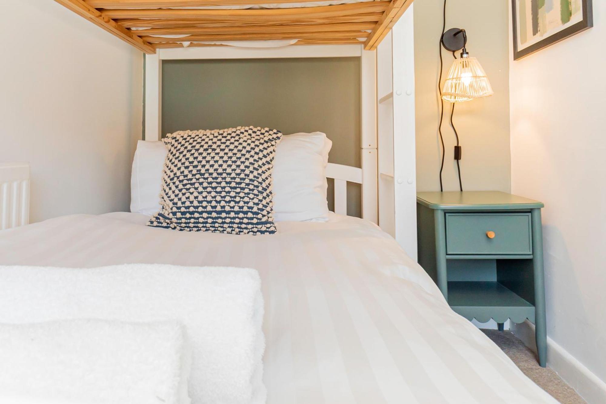 Tranquility Nook Villa Portsmouth Bagian luar foto